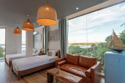 Beluu Seaview Hotel - Palau. Superior Seaview Room.